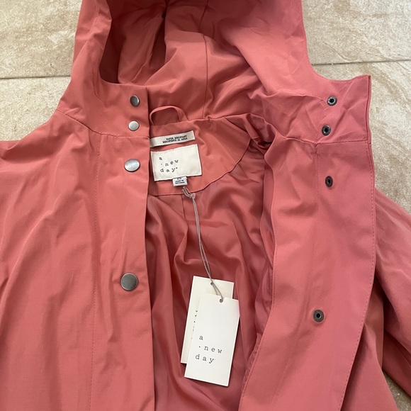 Beautiful jacket - Picture 4 of 5